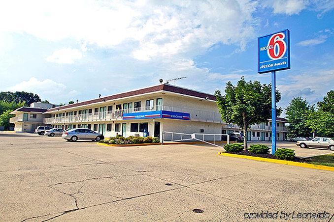 Motel 6 Fredericksburg, Va - North Екстериор снимка